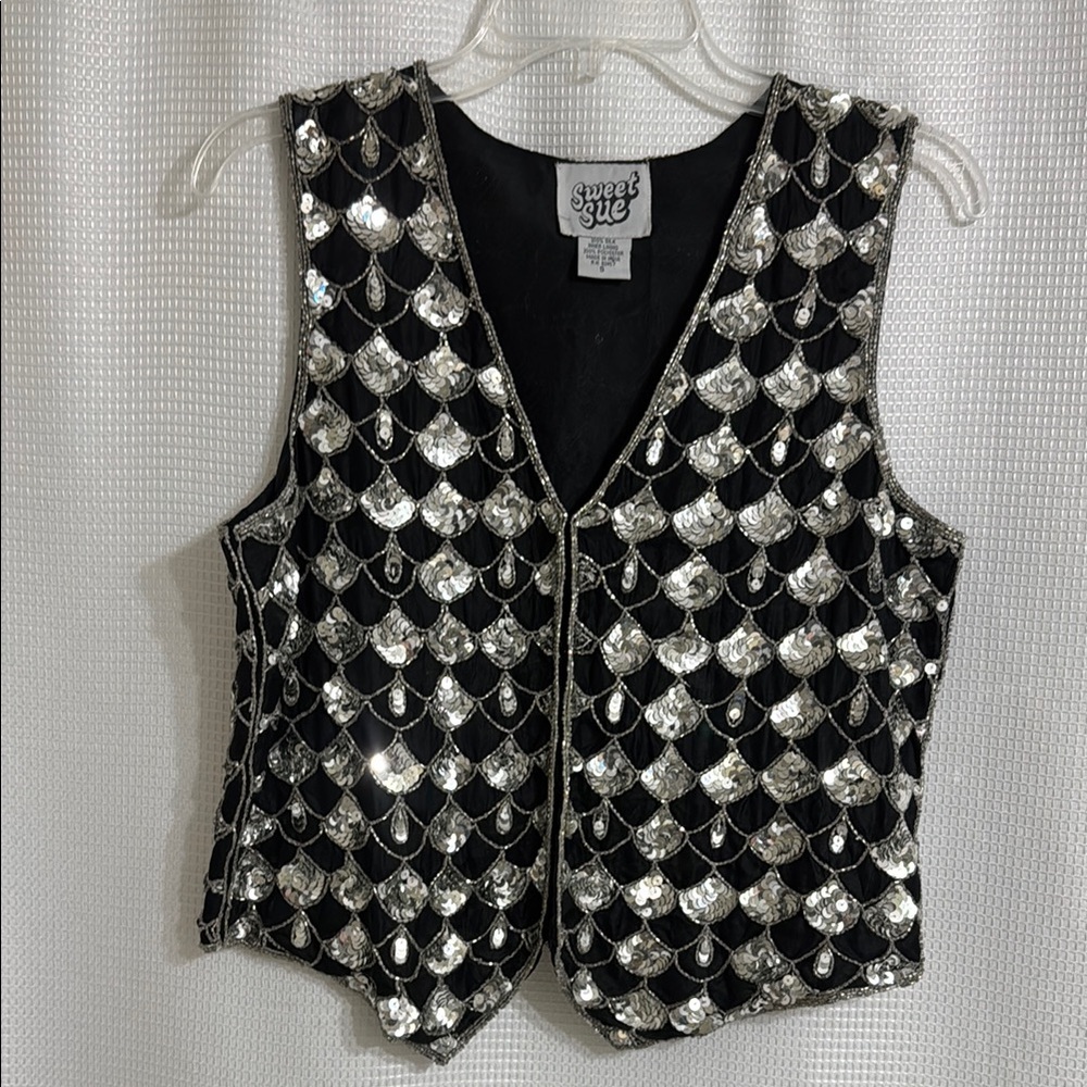 Sweet Sue Black and Silver Sequin Vest